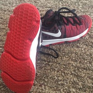Nike sneakers size 13. Like New!